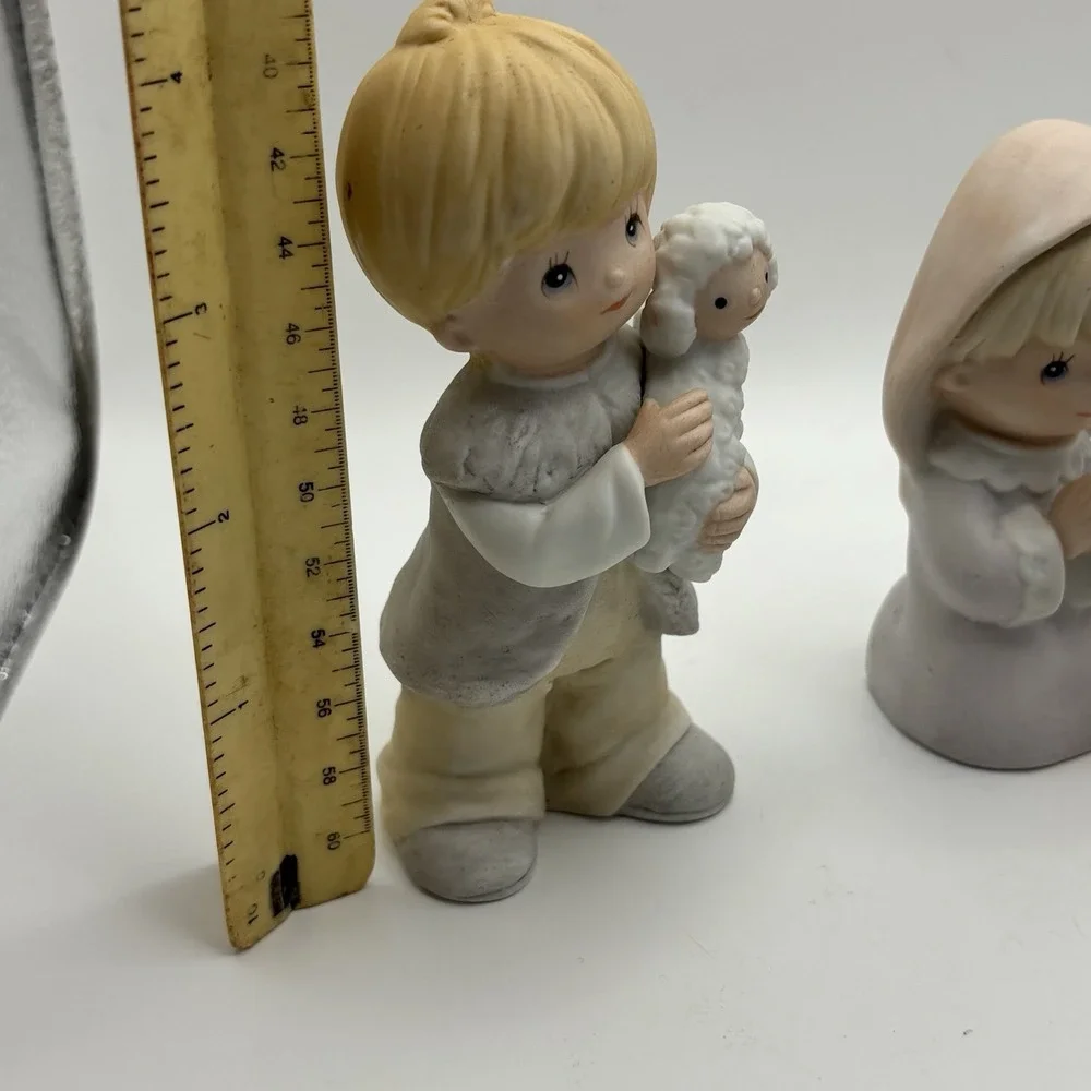 Vintage Homco‎ Porcelain Children 4 piece Nativity Set #5502 Christmas Crèche